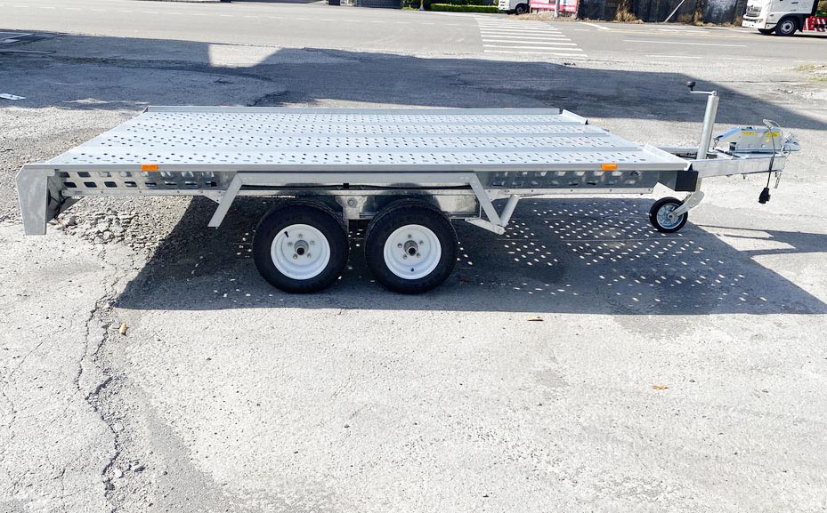 平板式雙軸拖車